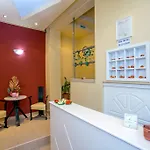 Apartament Akrogiali *