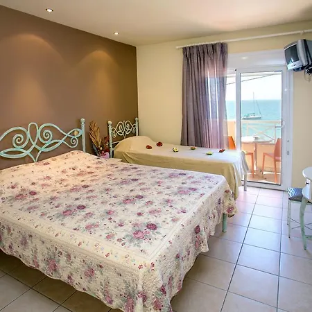 Akrogiali Limenária